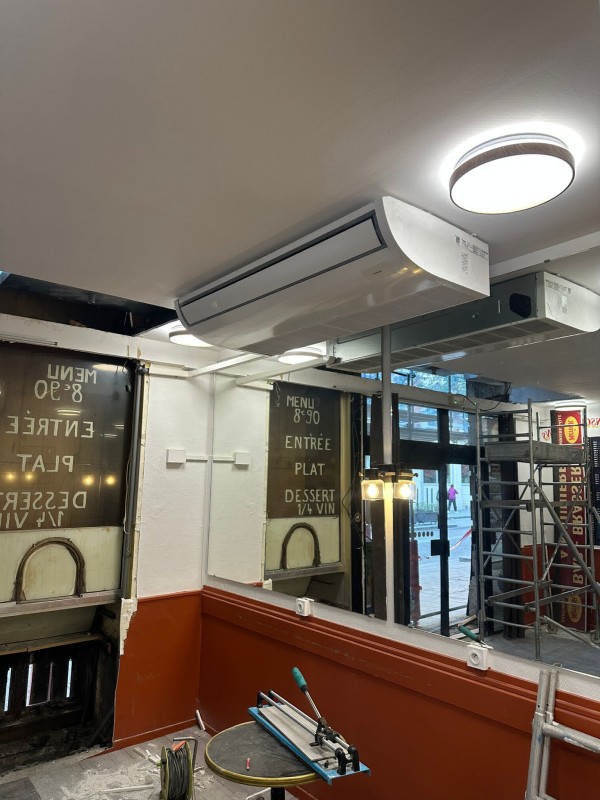 Restauration de groupes de climatisation Toshiba pour le restaurant La Meunière à Toulouse