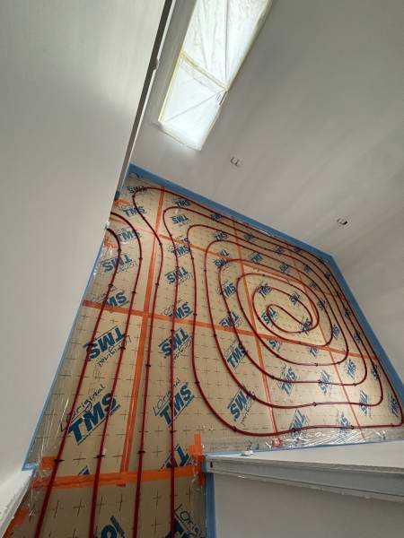 plancher chauffant dans une pièce la bastide de Beauvoir (31450)