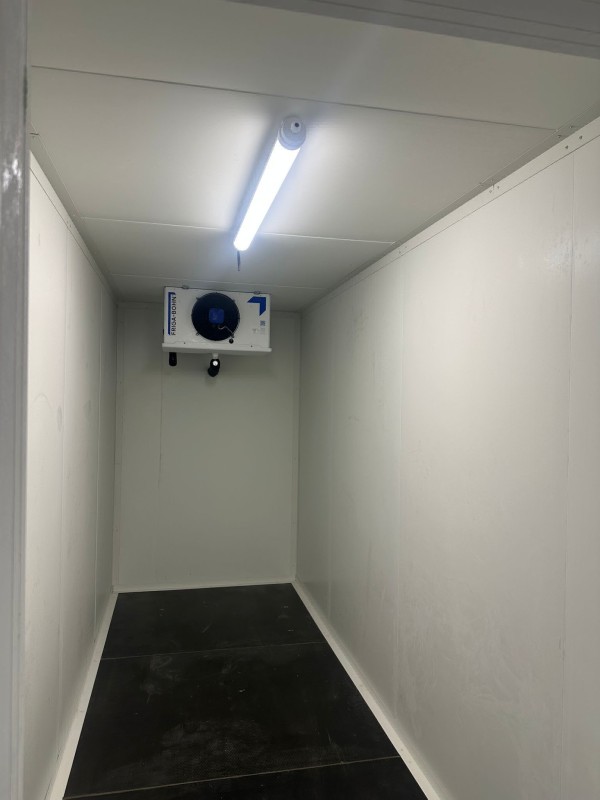 Installation d’une chambre froide négative sur mesure dans un hôtel du centre-ville de Blagnac