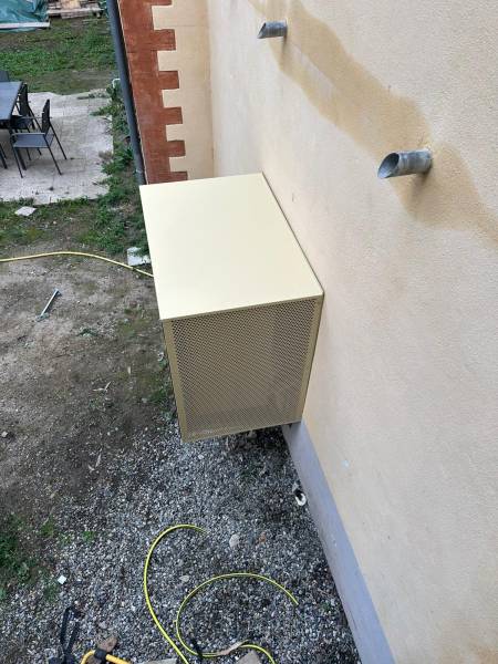 Pose de cache groupe extérieur pour climatisation et pompe à chaleur à Toulouse