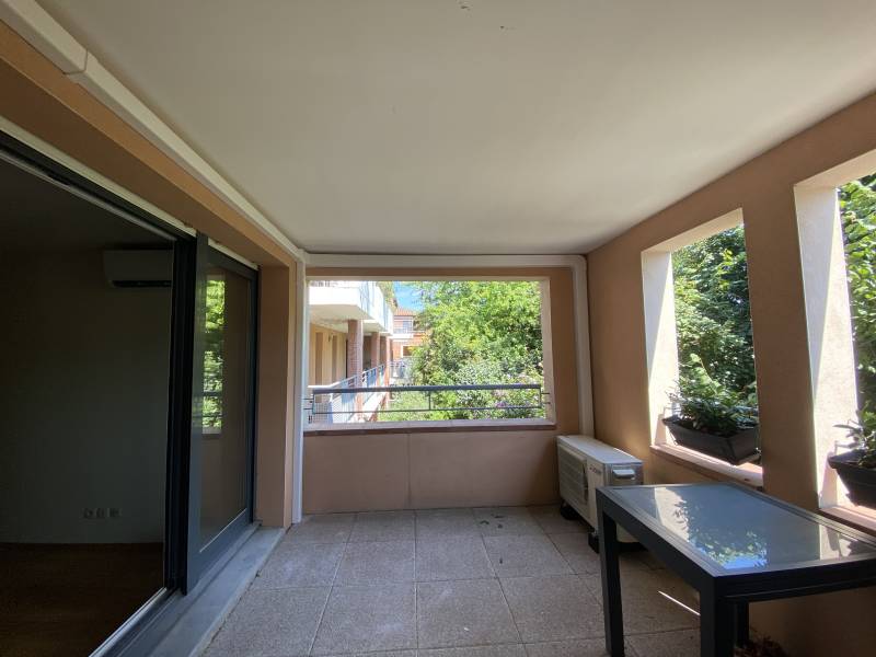 unité exterieure de climatisation sur balcon à toulousr 